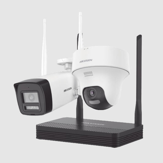 Kit Ip Hikvision NKS424W02H Inalambrico 4 Megapixel / NVS 4 Canales / 1 Camara Bala Exterior + 1 Camara Turret Interior con Lente 2.8 mm y Dual Light / Audio Bidireccional
